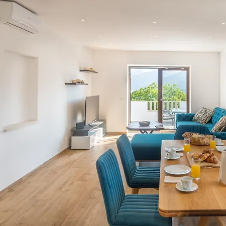 Petra Appartement *