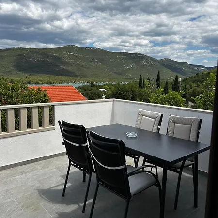 Petra Appartement