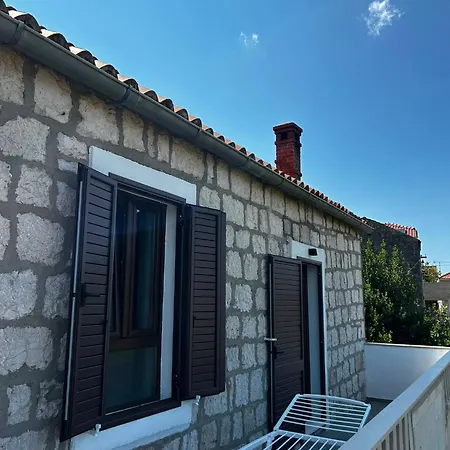 Petra Appartement *