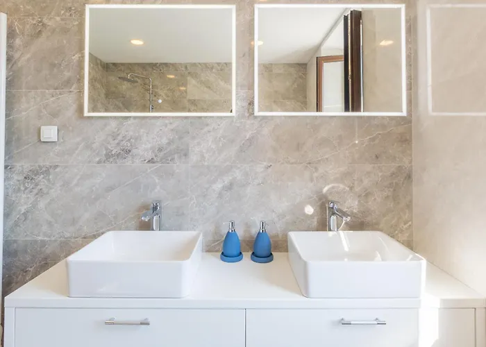 Petra Apartament *