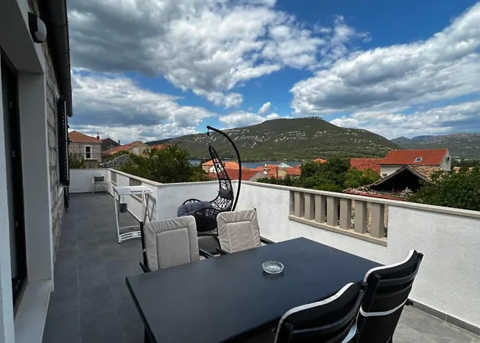 Petra Apartament *