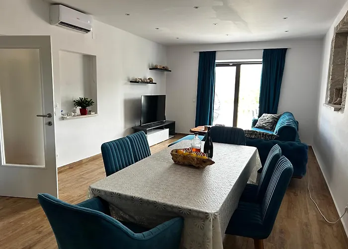 Apartament Petra *